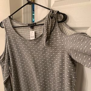 Plus size Gray and white cold shoulder sweater